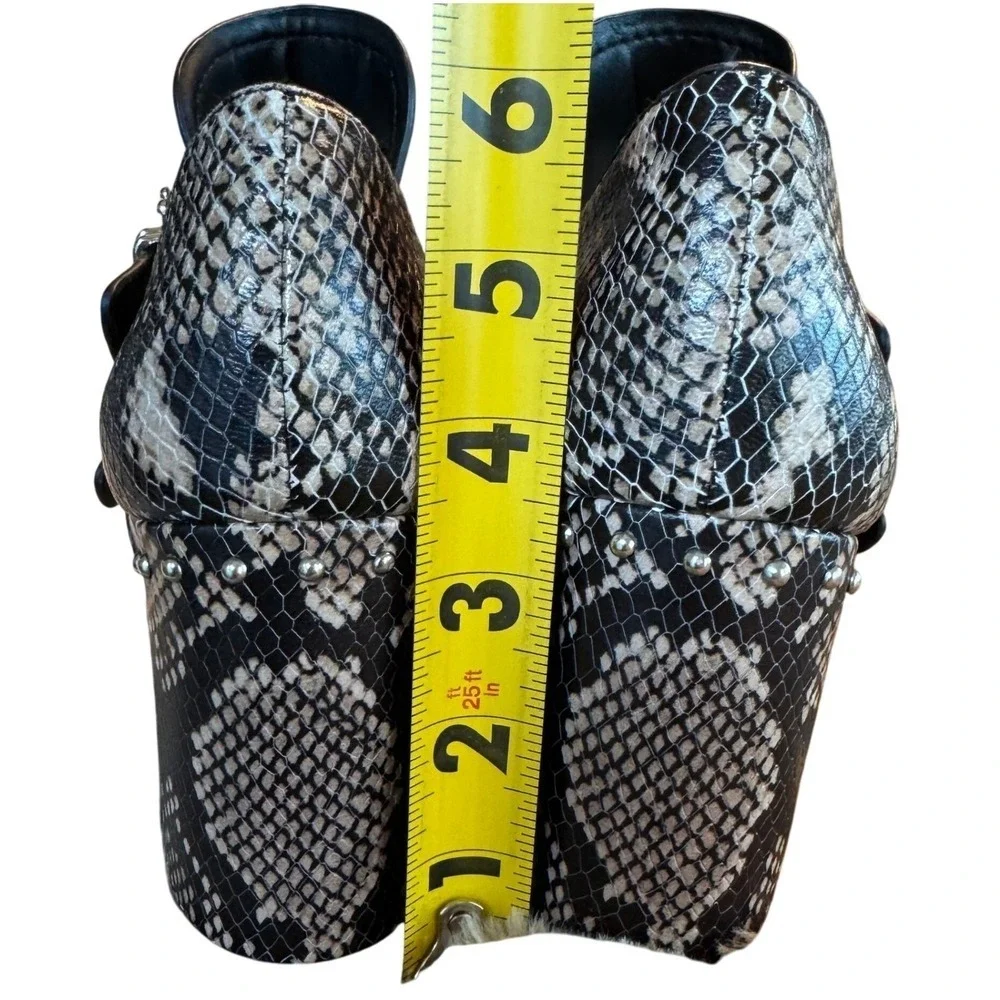 SOLD - Picture 7 of 12